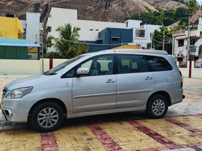 innova rental tariff